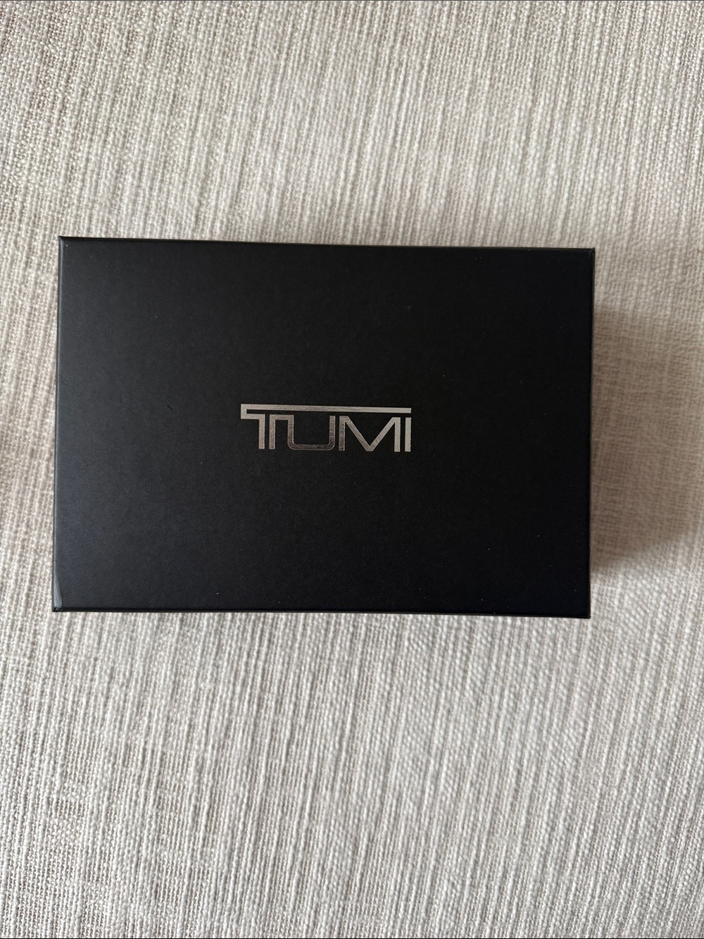 NWT Baby Pink Tumi Passport Holder - Picture 4 of 5